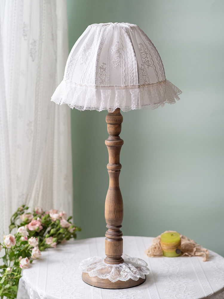 European Solid Wood Table Lamp - Desk Setup Wallpaper recensione e prezzo