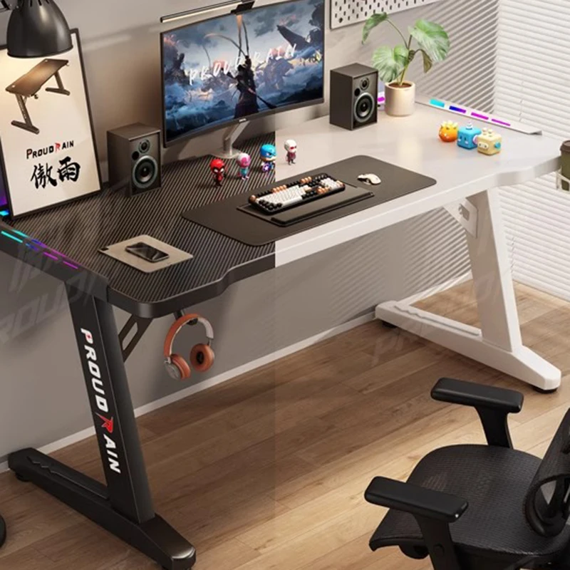 Tavoli da Gaming per PC, Scriv - Desk Setup With Laptop And Monitor recensione e prezzo